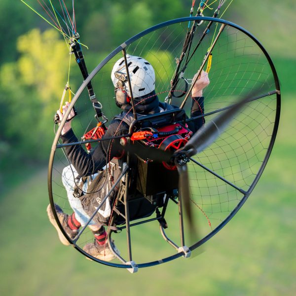 SP140 V2.5 Electric paramotor