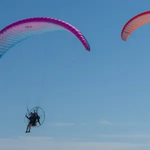 Alternative view of Ozone Mojo PWR 2 Paramotor Wing