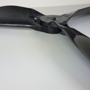 Alternative view of SP140 E-prop Tri-blade 140cm